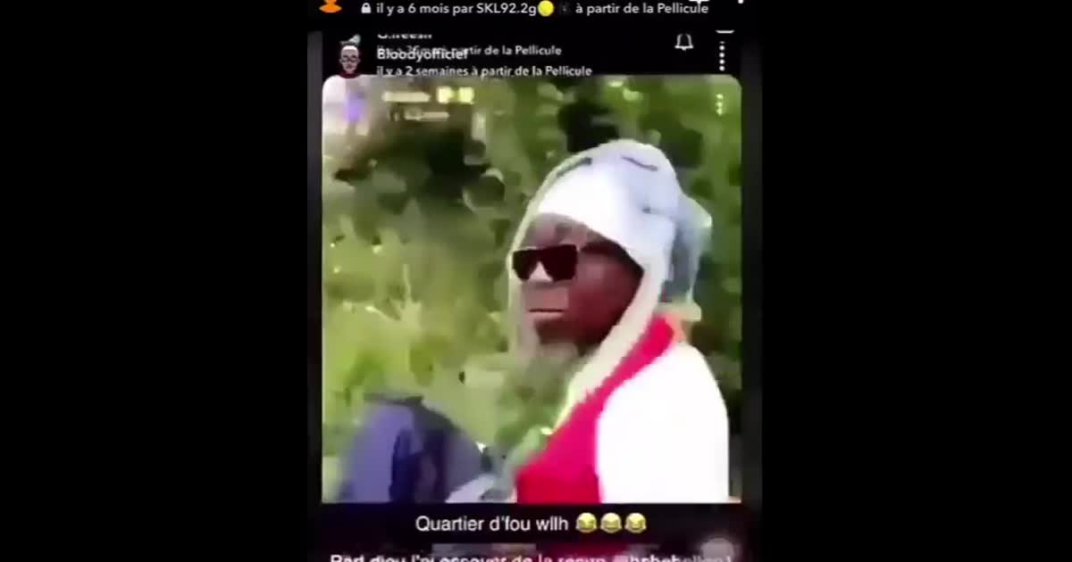 Sa mere elle danse au parc lui il croit pas au nom de Dieu